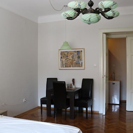 Apartment Centrum Novi Sad Quarto foto