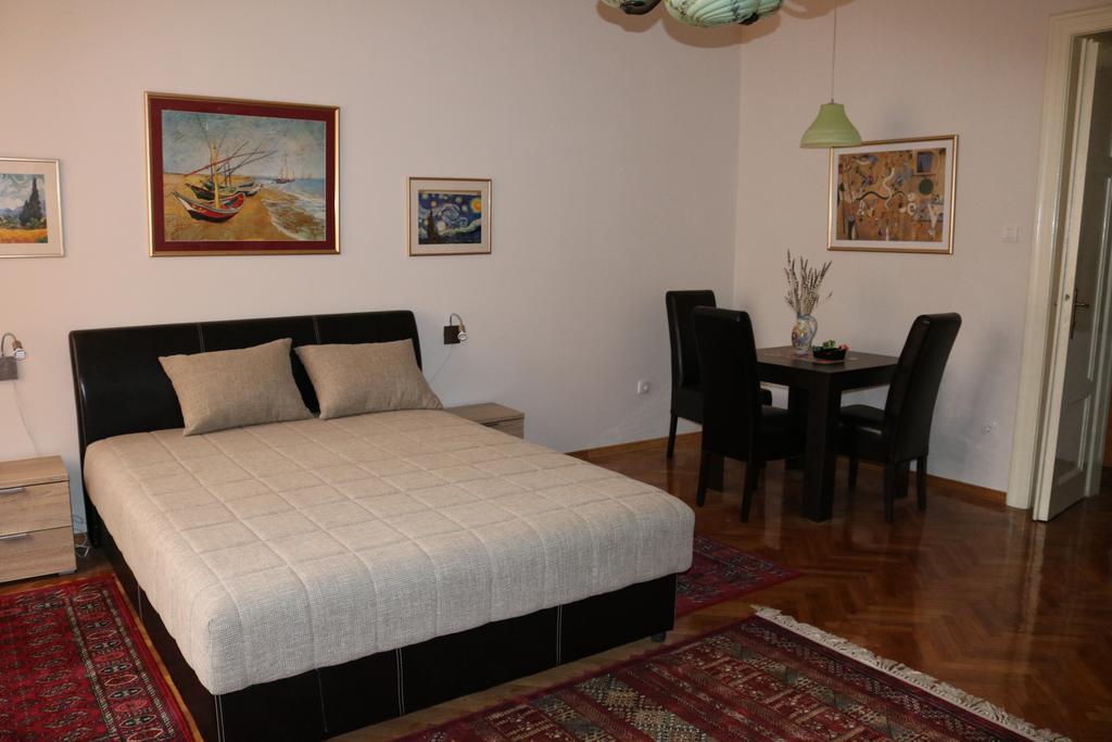 Apartment Centrum Novi Sad Exterior foto