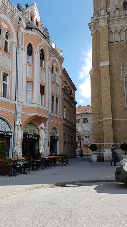 Apartment Centrum Novi Sad Exterior foto